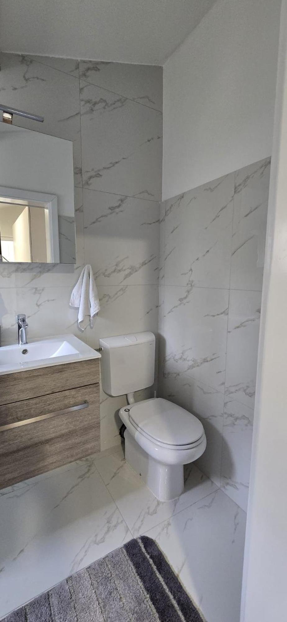 Apartman Grosic Брна Екстериор снимка