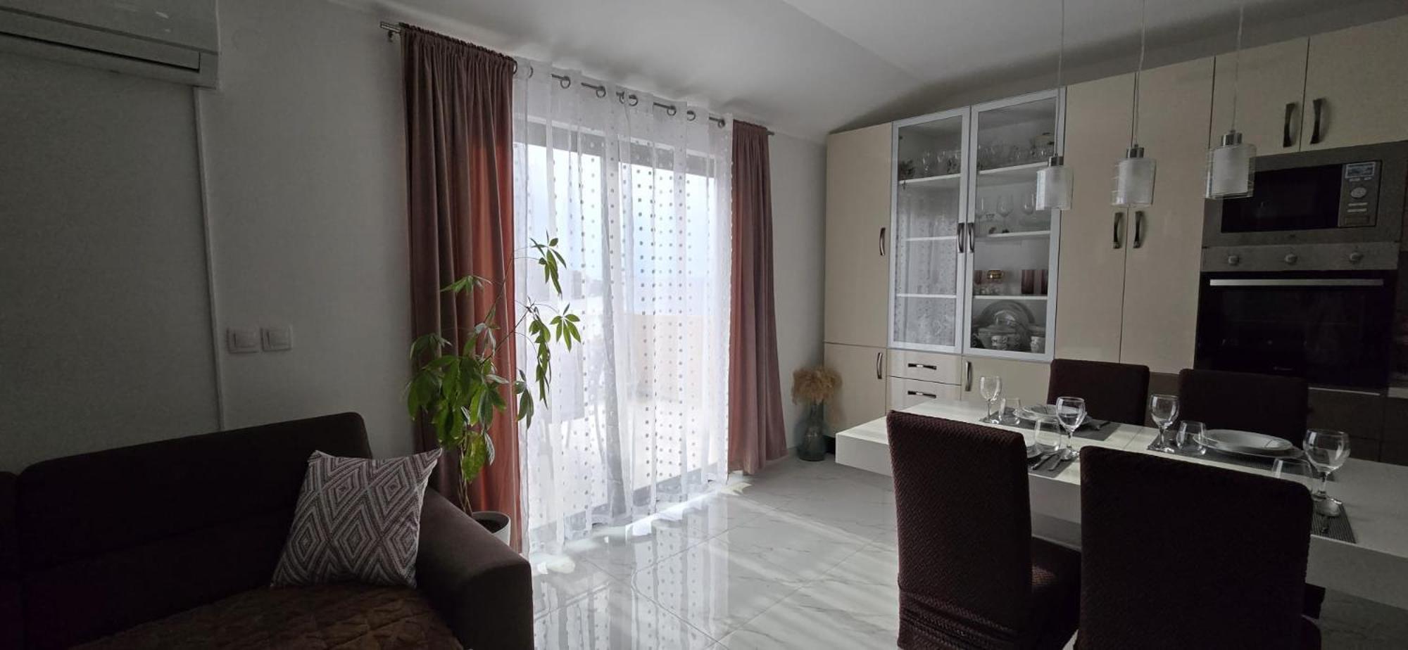 Apartman Grosic Брна Екстериор снимка